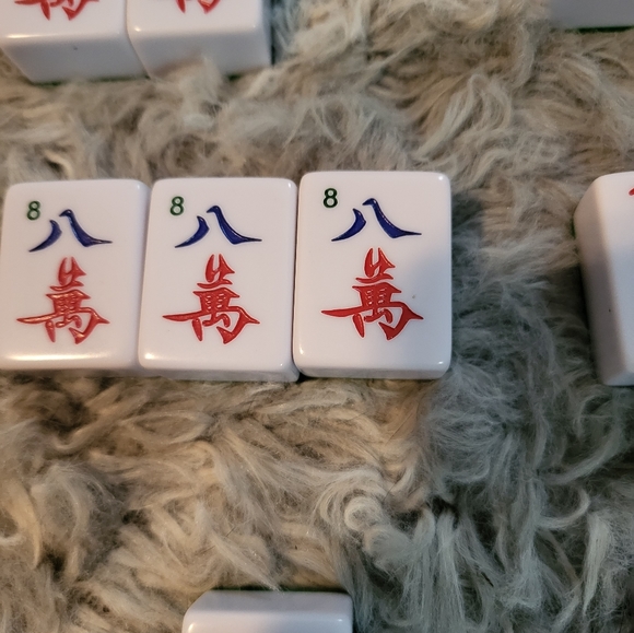 Mahjong tiles set of 112 with Tote "Do you mahjong?" - Picture 10 of 16